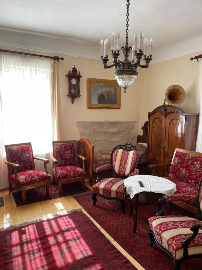 Appartamento Hajós-ház Szeged Esterno foto
